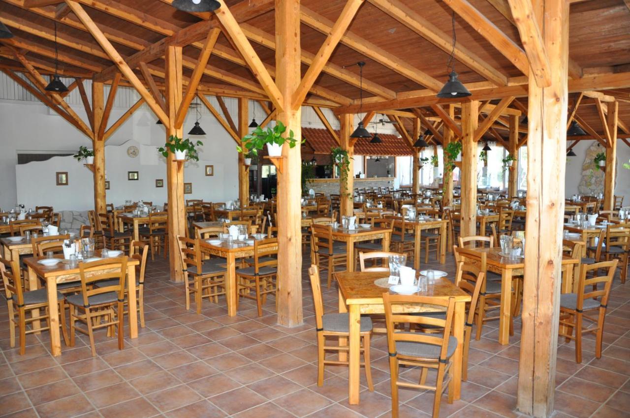 מאטינאטה Apartments Villaggio Riccio מראה חיצוני תמונה