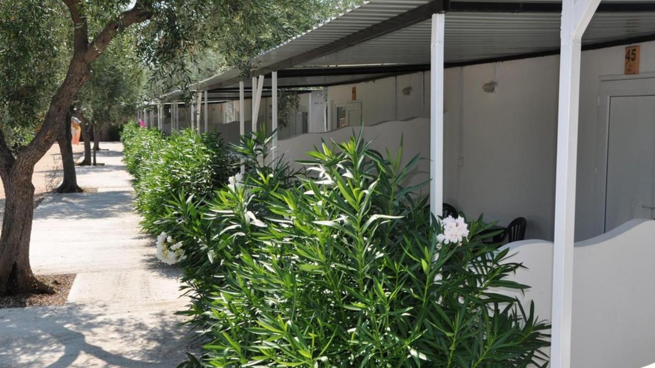 מאטינאטה Apartments Villaggio Riccio מראה חיצוני תמונה