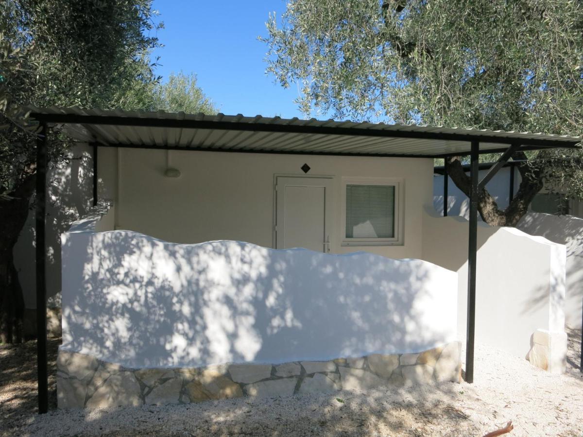 מאטינאטה Apartments Villaggio Riccio מראה חיצוני תמונה