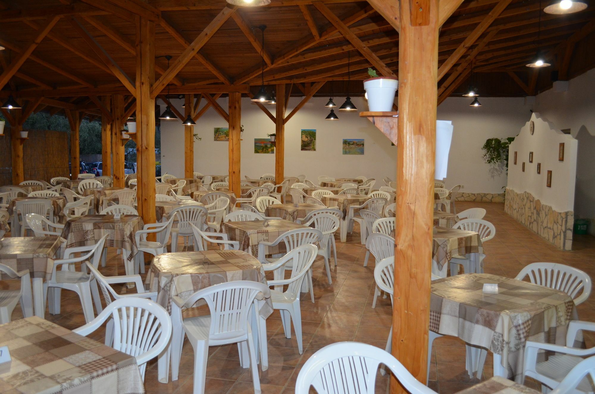 מאטינאטה Apartments Villaggio Riccio מראה חיצוני תמונה